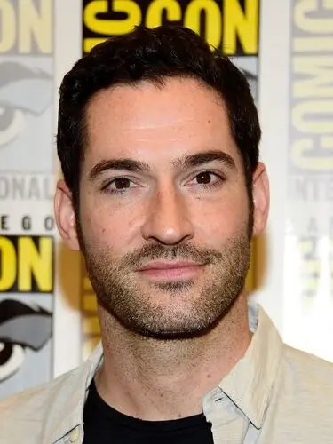 Tom Ellis Wall Poster picture 921167