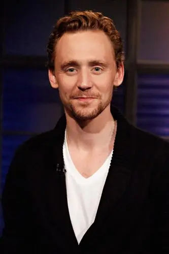 Tom Hiddleston Wall Poster picture 209423