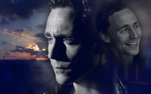 Tom Hiddleston Wall Poster picture 209461