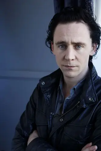 Tom Hiddleston Wall Poster picture 551887