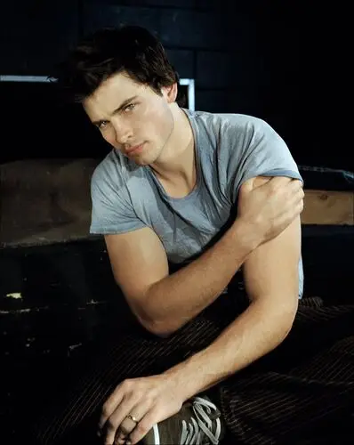 Tom Welling Wall Poster picture 485268