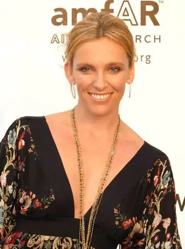 Toni Collette Wall Poster picture 103338
