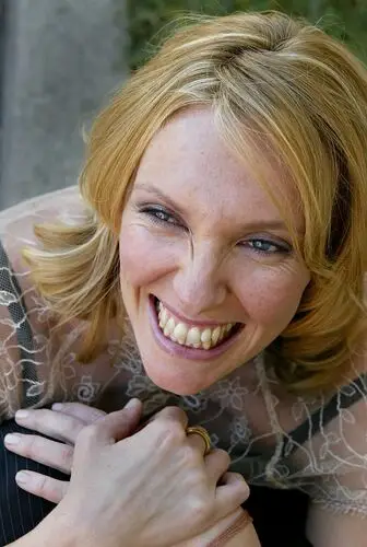 Toni Collette Wall Poster picture 533857