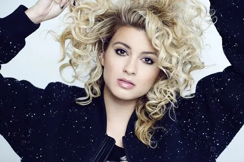 Tori Kelly Jigsaw Puzzle picture 534005