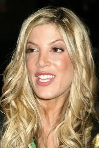 Tori Spelling Jigsaw Puzzle picture 49107