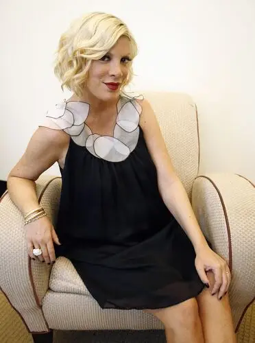 Tori Spelling Jigsaw Puzzle picture 534055