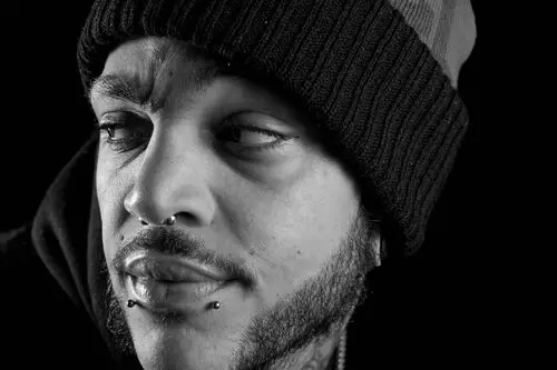 Travie McCoy Wall Poster picture 93458