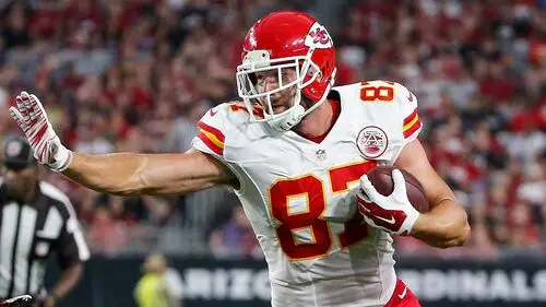 Travis Kelce Wall Poster picture 721625