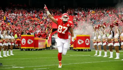 Travis Kelce Wall Poster picture 721628