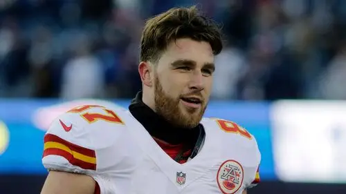 Travis Kelce Jigsaw Puzzle picture 721657