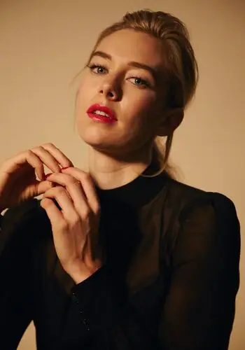 Vanessa Kirby Protected Face mask - idPoster.com