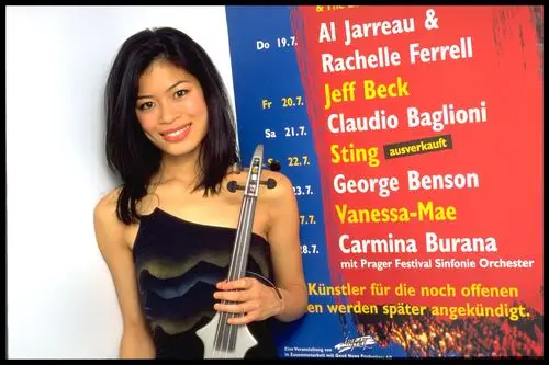 Vanessa Mae Wall Poster picture 336666