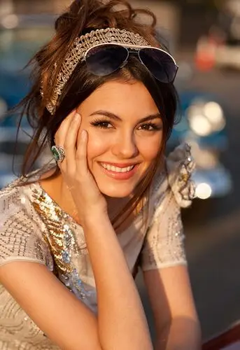 Victoria Justice Wall Poster picture 167271