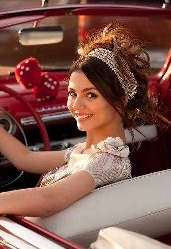 Victoria Justice Wall Poster picture 167286