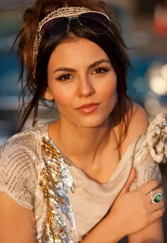 Victoria Justice Jigsaw Puzzle picture 167348