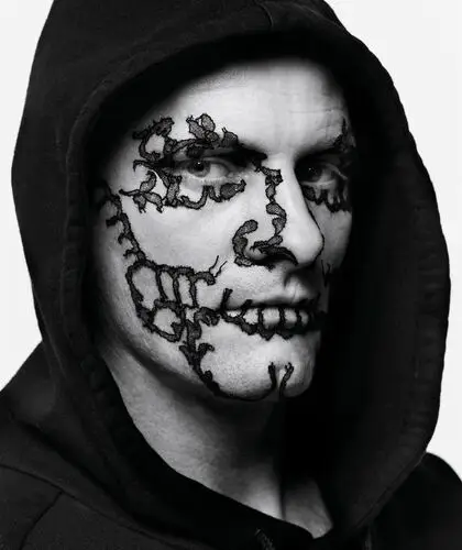 Viggo Mortensen Protected Face mask - idPoster.com