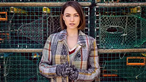 Violett Beane Jigsaw Puzzle picture 899810