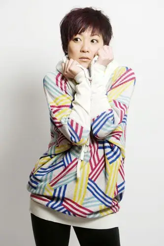 Winnie Leung Women's Colored  Long Sleeve T-Shirt - idPoster.com