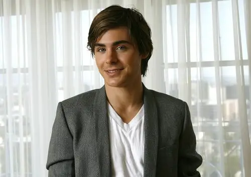 Zac Efron Wall Poster picture 521306
