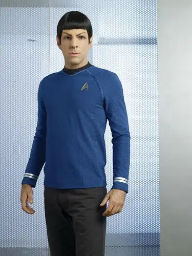 Zachary Quinto Women's Colored  Long Sleeve T-Shirt - idPoster.com