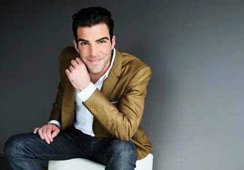 Zachary Quinto Computer MousePad picture 509566