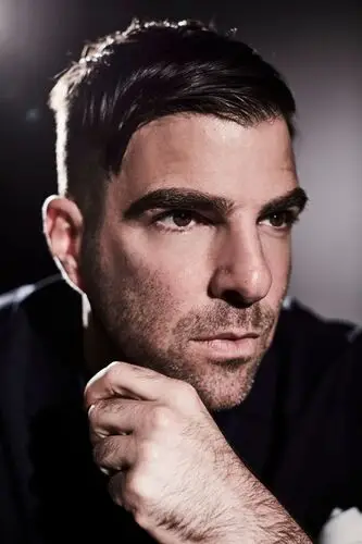 Zachary Quinto Computer MousePad picture 831178