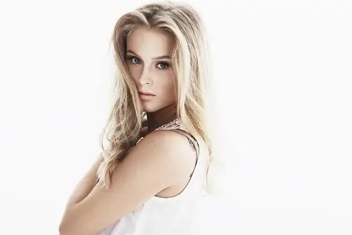 Zara Larsson Jigsaw Puzzle picture 553708