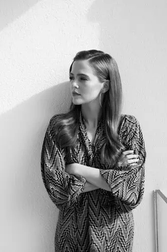 Zoey Deutch Wall Poster picture 808685
