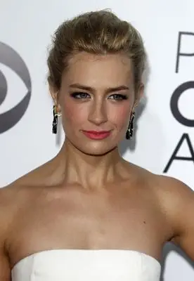 Beth Behrs (events) White Tank-Top - idPoster.com