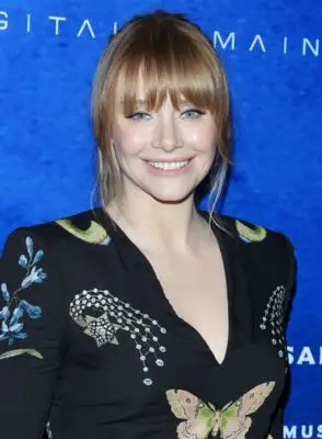 Bryce Dallas Howard (events) Women's Colored T-Shirt - idPoster.com