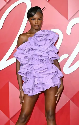 Leomie Anderson photo Wall Poster picture 115371