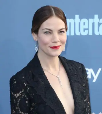 Michelle Monaghan (events) Kitchen Apron - idPoster.com