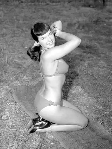 Bettie Page Jigsaw Puzzle picture 1077398