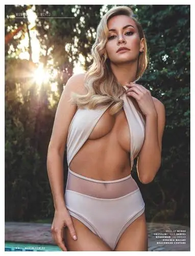 Bryana Holly Computer MousePad picture 701462