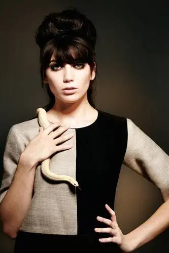 Daisy Lowe Jigsaw Puzzle picture 348917