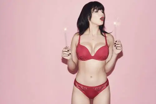 Daisy Lowe Computer MousePad picture 590951