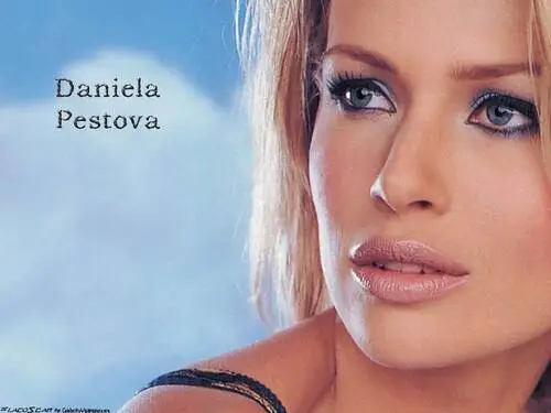 Daniela Pestova White T-Shirt - idPoster.com