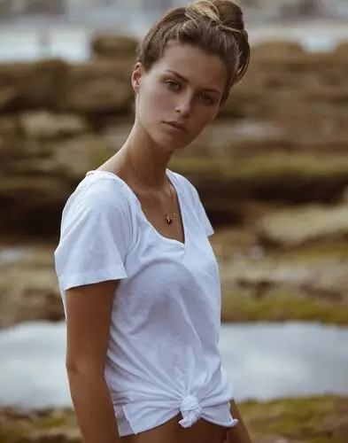 Gigi Midgley Women's Colored  Long Sleeve T-Shirt - idPoster.com