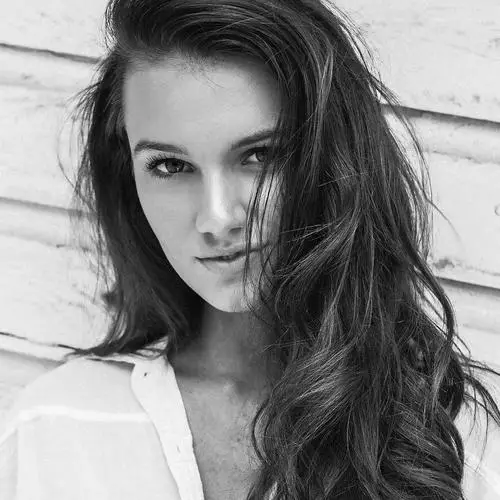 Hailey Outland Image Jpg picture 440468