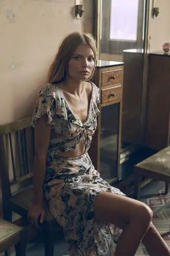 Magdalena Frackowiak Wall Poster picture 789258