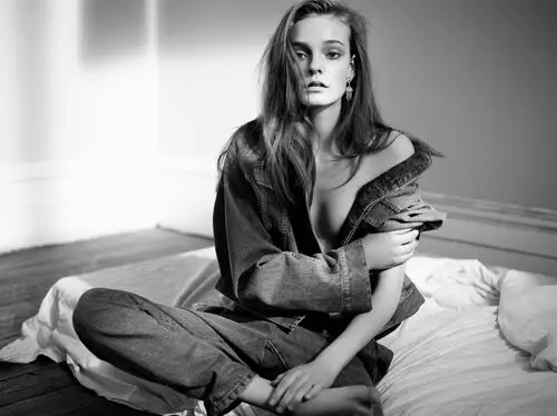 Nimue Smit Wall Poster picture 256741