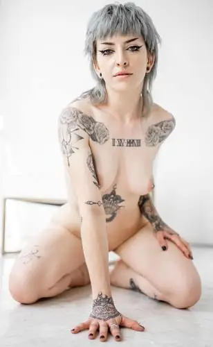 Tattoo Girl 016 White Tank-Top - idPoster.com
