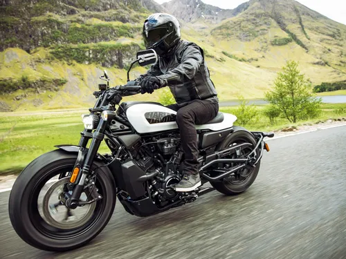 Buy 2022 Harley-Davidson Sportster S Image in JPG Format #1295059 at ...