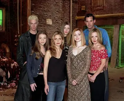 Buffy the Vampire Slayer White T-Shirt - idPoster.com