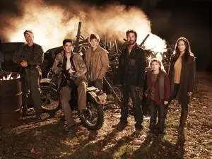 Falling Skies posters and prints