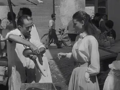 Roman Holiday (1953) Women's Colored T-Shirt - idPoster.com