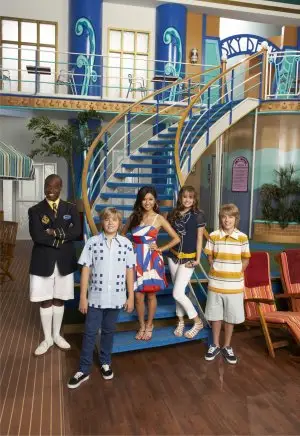 The Suite Life on Deck (2008) Wall Poster picture 444777