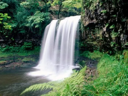 Waterfalls Tote Bag - idPoster.com