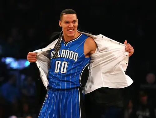 Aaron Gordon Wall Poster picture 715145