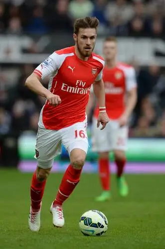Aaron Ramsey Wall Poster picture 696713